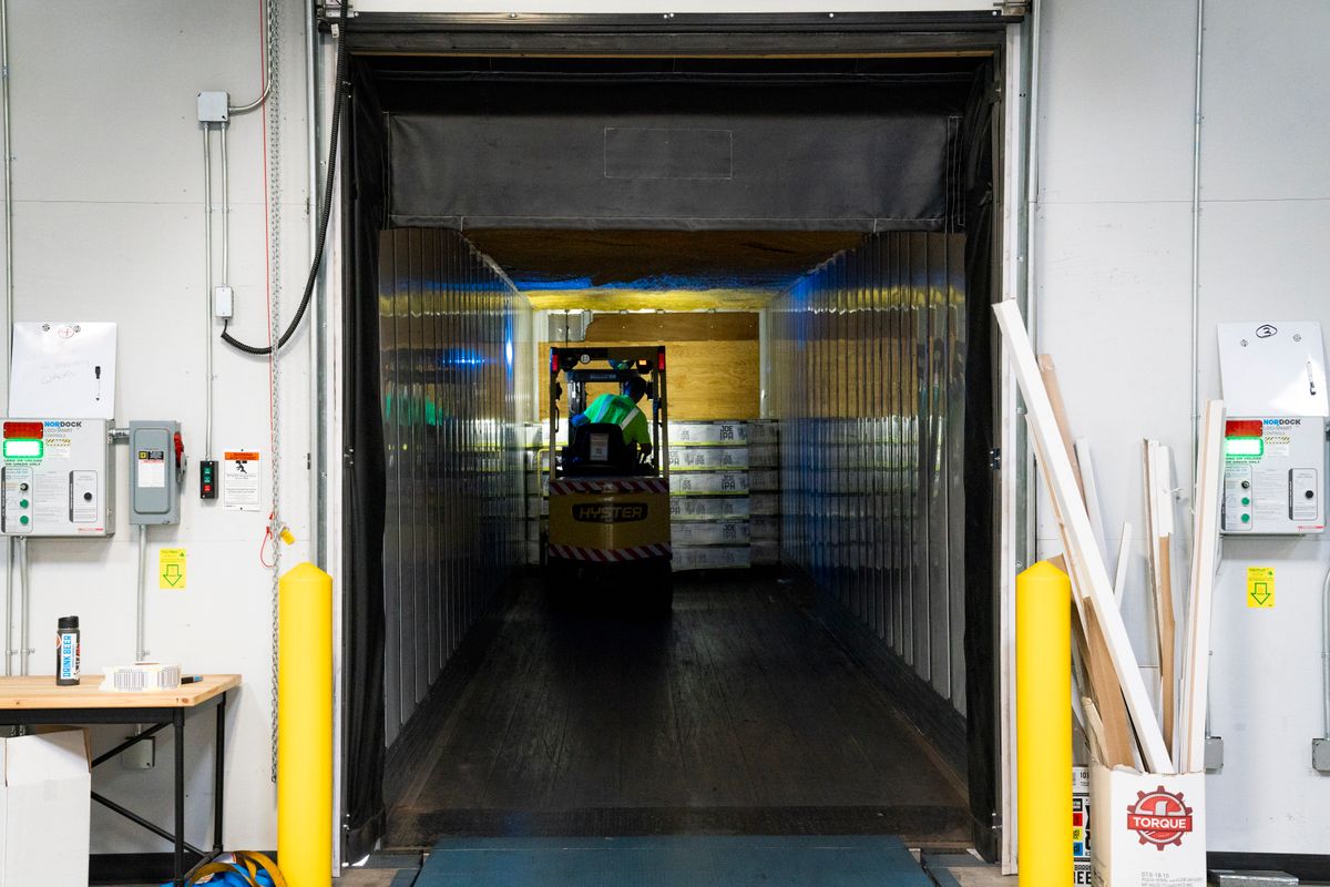 Warehouse maintenance in SE Calgary